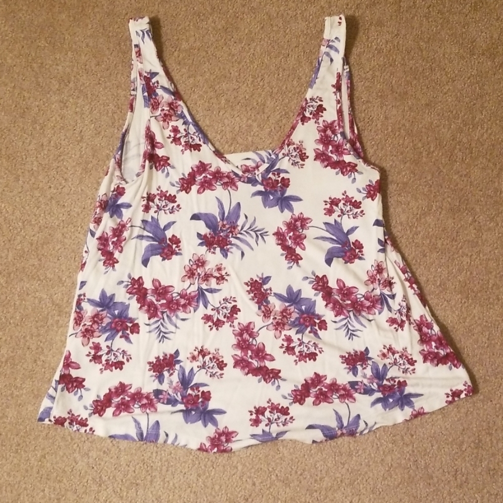 Soft comfy white top with purple flowers - Picture 1 of 3